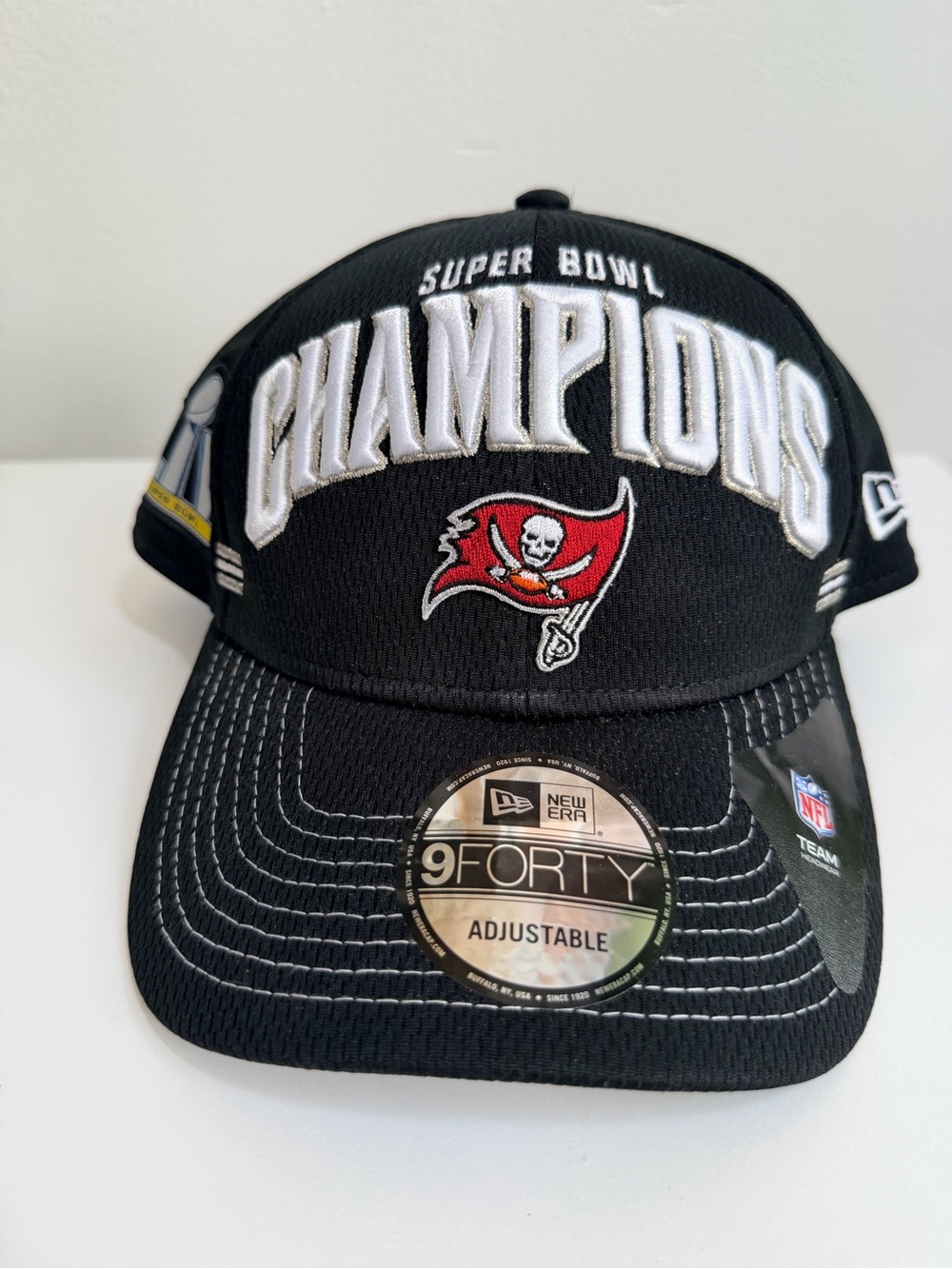 New Era Black Tampa Bay Buccaneers Super Bowl Champions 9FORTY Hat